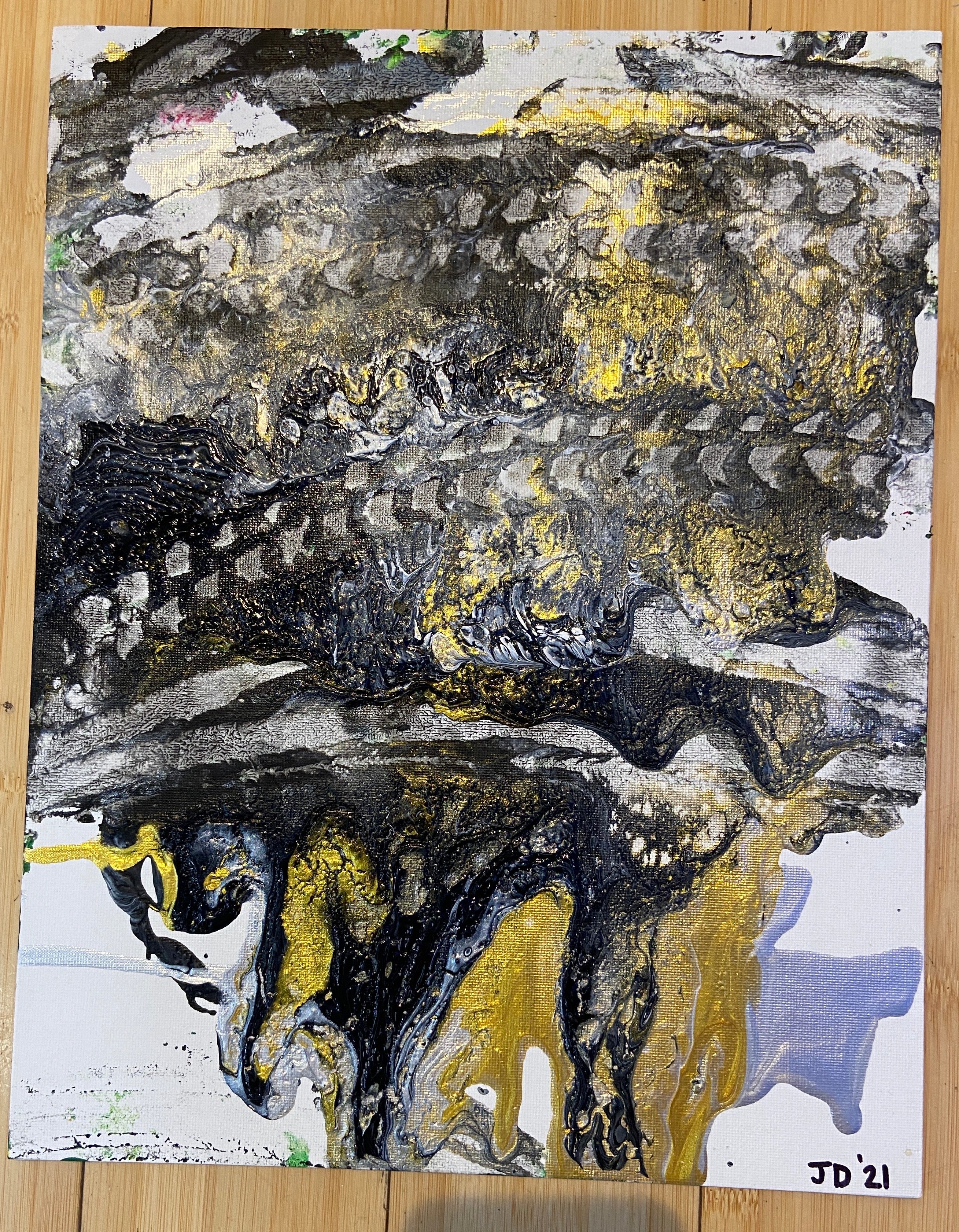 Metallic Drip image 0